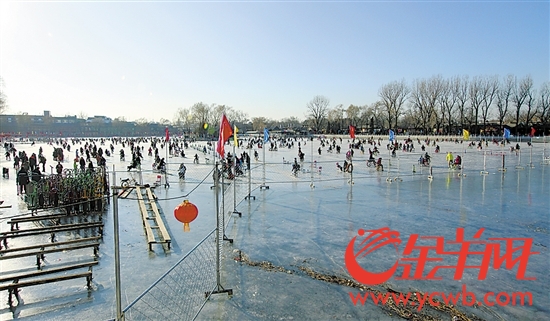 祈福、嬉冰动静皆宜 北京过年的别样体验