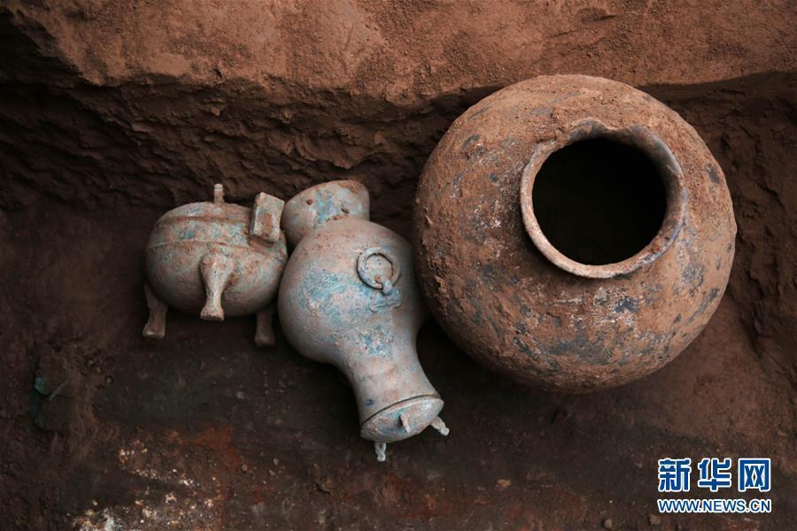 陕西考古发现2000多年前秦国古酒