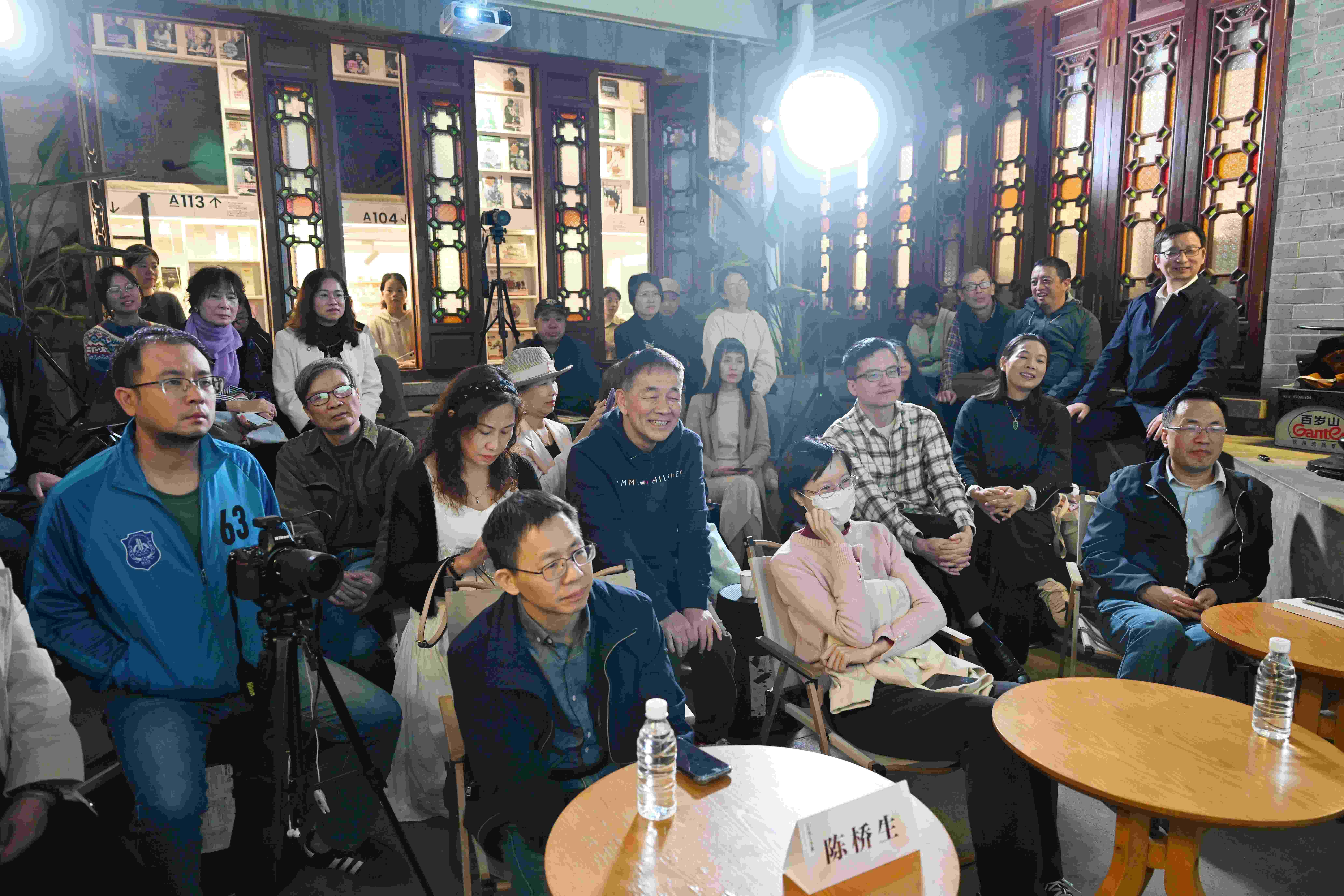 图片[2]-【视频】蒋子龙：灵感是写出来、走出来、看出来的｜2025花地文学榜·新大众文艺周-上淘有品虚拟资源下载